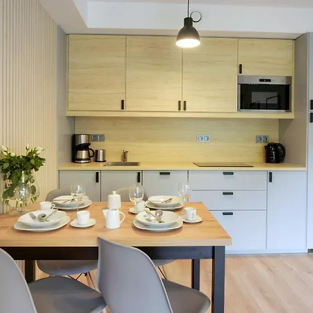 Apartament Invest Centrum Park 11 *