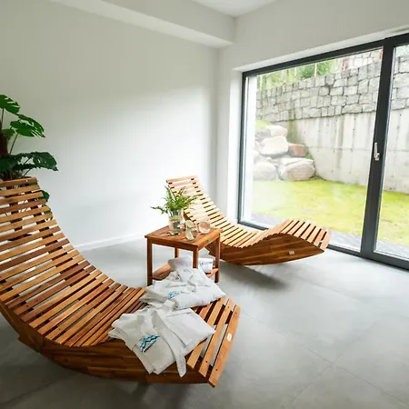 Invest Centrum Park 11 شكلارسكا بوريبا