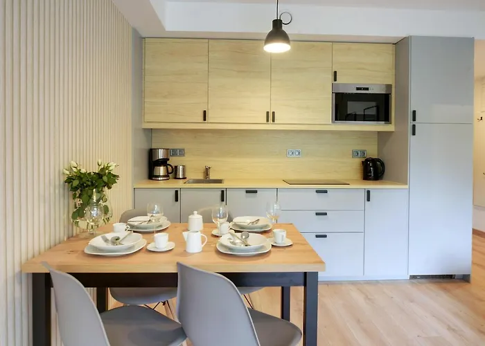 Apartament Invest Centrum Park 11 *